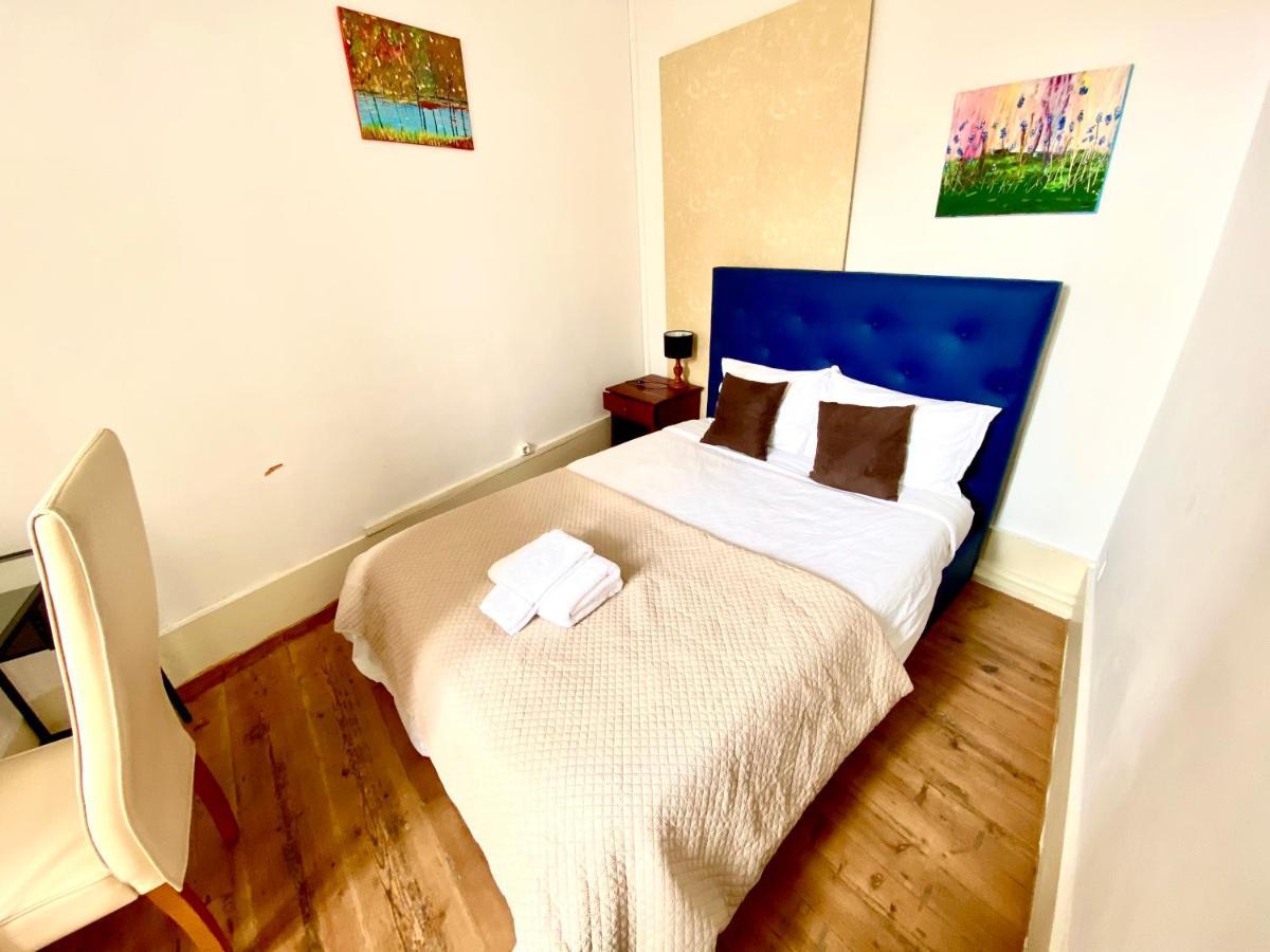 Nature Chiado 2- Cozy Little Double Room With Shared Bathroom Lisbon Exterior photo